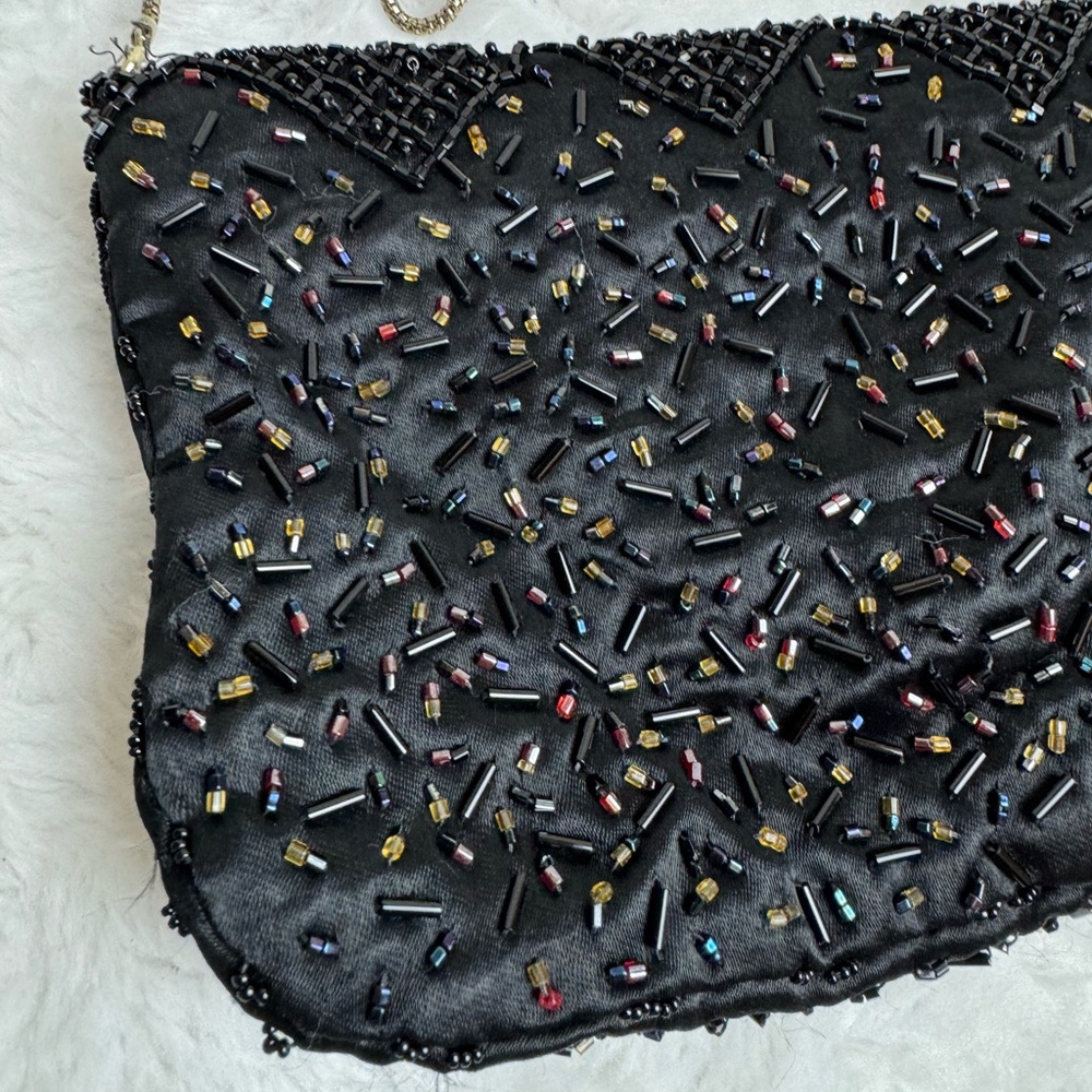 vintage La Regale black beaded evening bag. - Picture 7 of 11